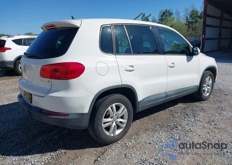 2013 Volkswagen Tiguan S from USA, damaged, VIN WVGAV7AX2DW552348